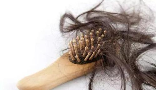 儷真護(hù)發(fā)知識：天生干旱燙染發(fā)質(zhì)必看！教你3招減毛躁秘技